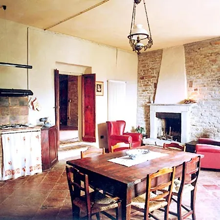 In With Scenic Views * Modigliana