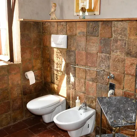 In With Scenic Views * Modigliana