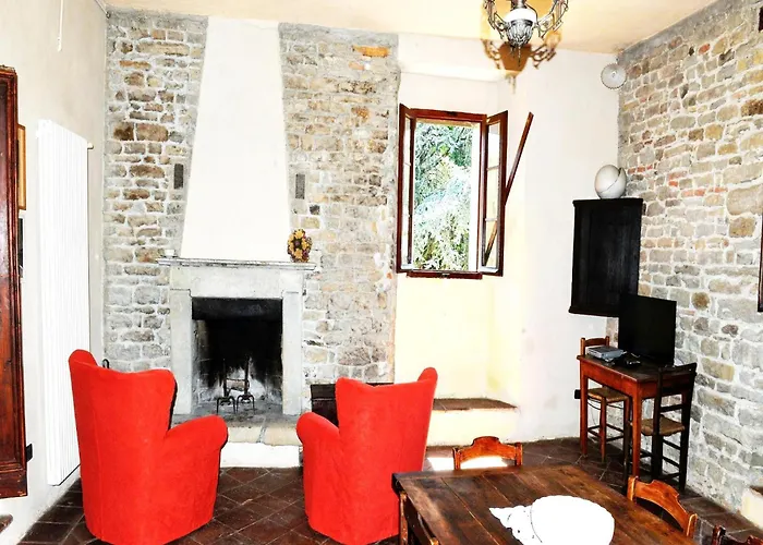 In With Scenic Views * Modigliana