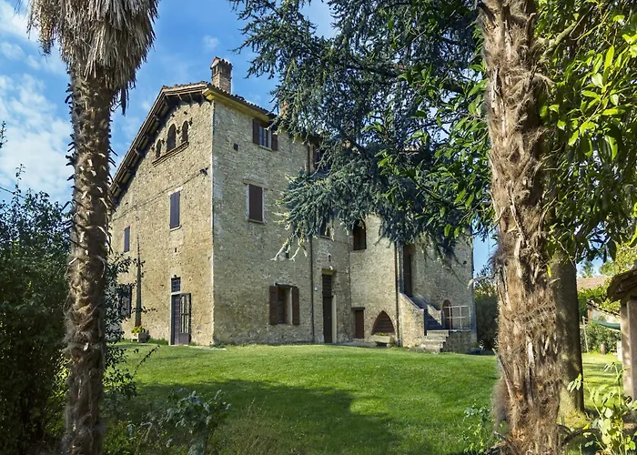 Σπίτι διακοπών In With Scenic Views *